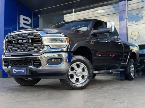 RAM 2500 6.7 I6 TURBO DIESEL LARAMIE CD 4X4 AUTOMÁTICO